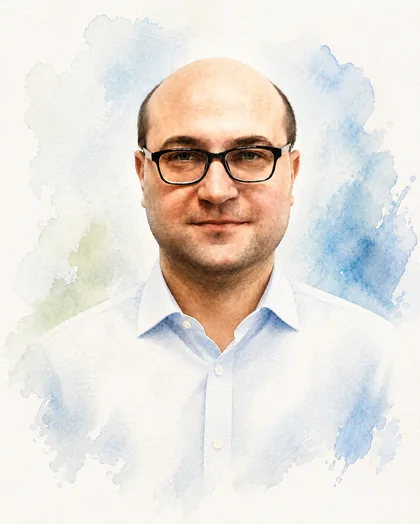 Красиков Максим — Начальник отдела сопровождения
